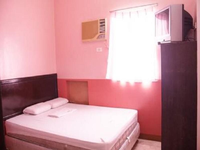 Gv Hotel - Ormoc Exterior photo