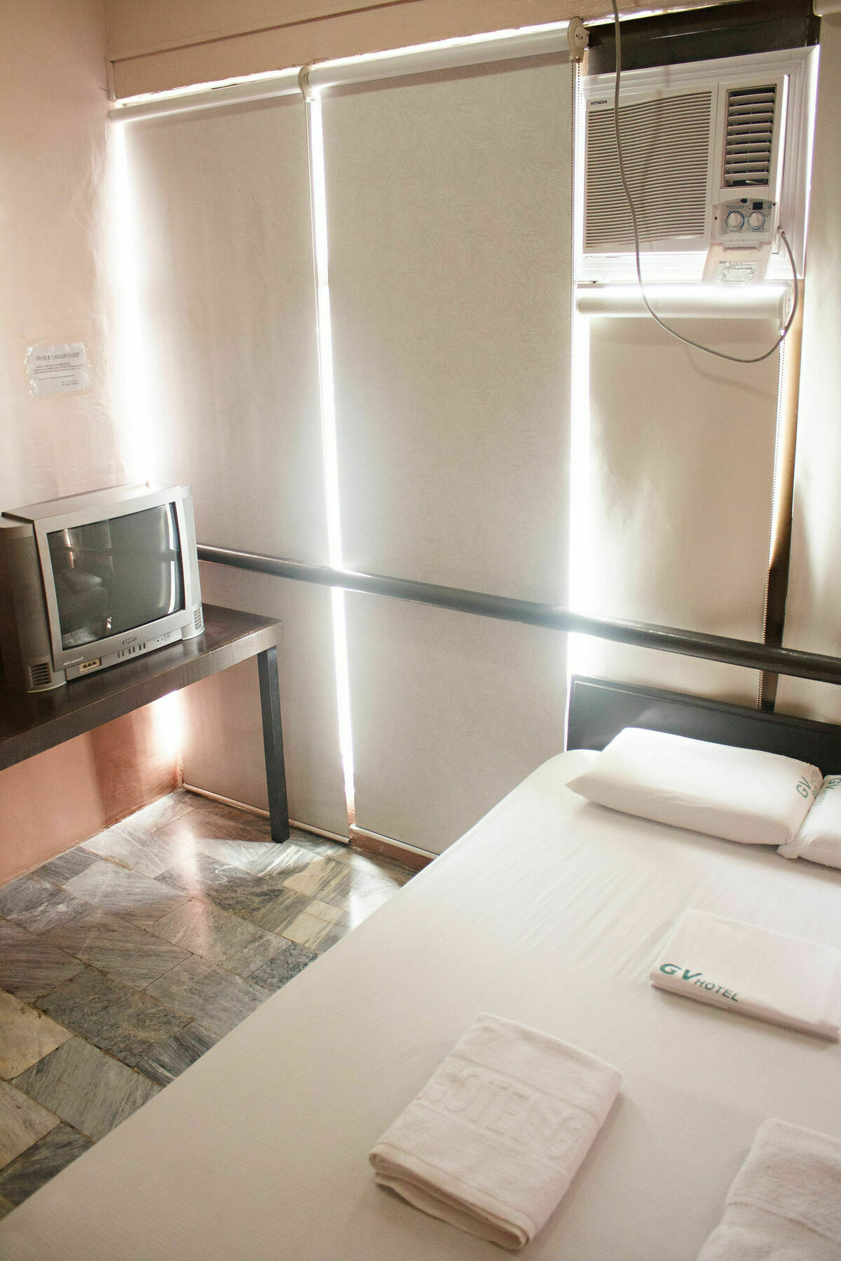 Gv Hotel - Ormoc Exterior photo
