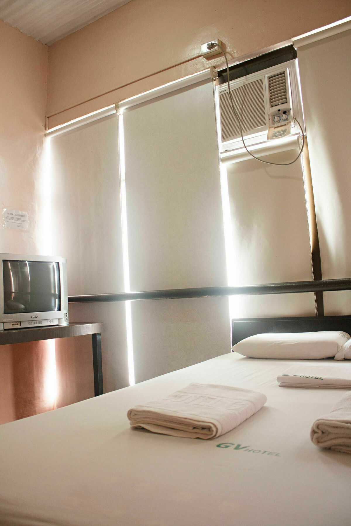 Gv Hotel - Ormoc Exterior photo