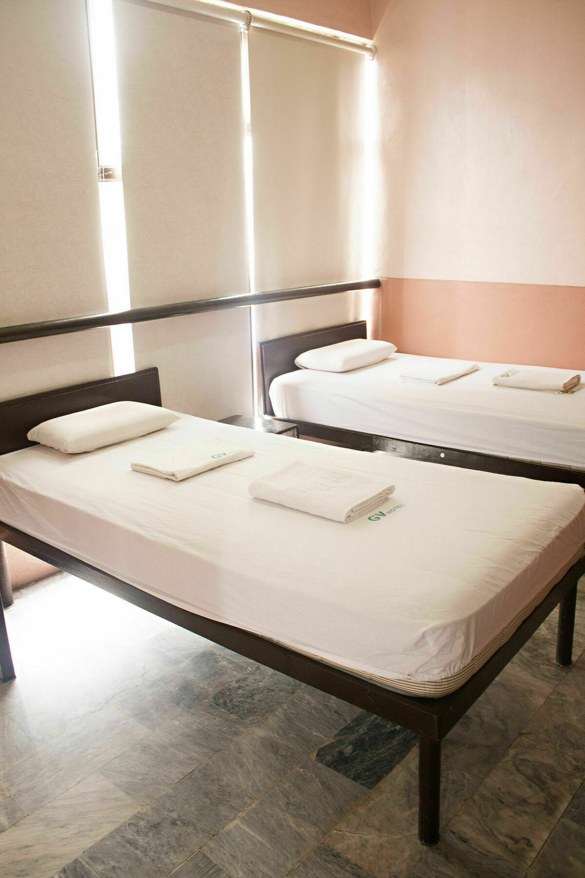 Gv Hotel - Ormoc Exterior photo