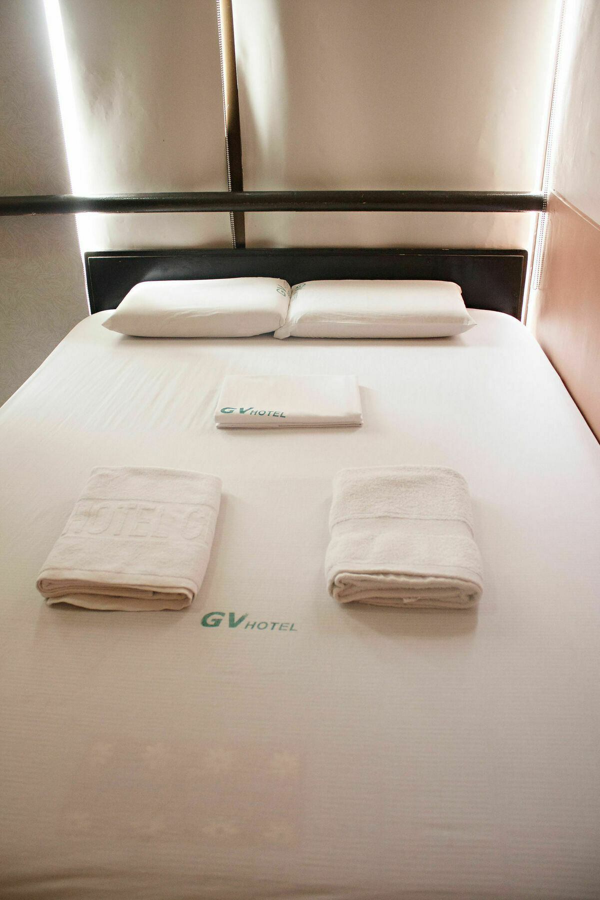 Gv Hotel - Ormoc Exterior photo